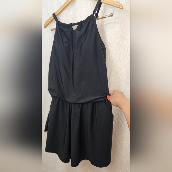 Smismivo Shorts Modest One Piece Romper Swimsuit- Jumpsuit w/pockets Size M - Picture 2 of 6